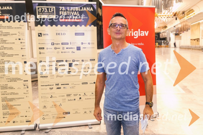  Damijan Vinter, voditeljVečer Puccinijeve glasbe, Ljubljana Festival