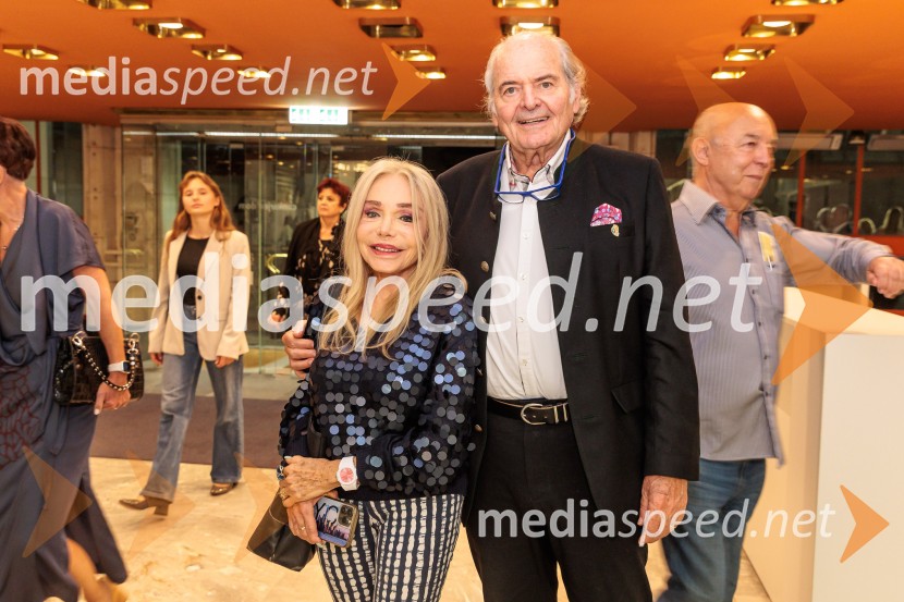  Maria Giovanna Elmi, TV voditeljica;  Gabriele MassaruttoVečer Puccinijeve glasbe, Ljubljana Festival