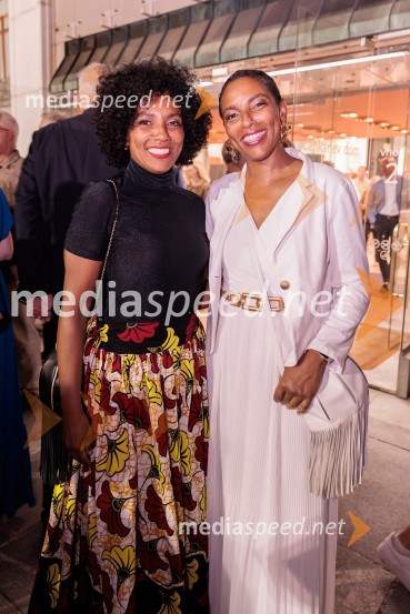  Irena Yebuah Tiran, operna pevka;  Leticia  Yebuah Slapnik, arhitektka in glasbenicaVečer Puccinijeve glasbe, Ljubljana Festival