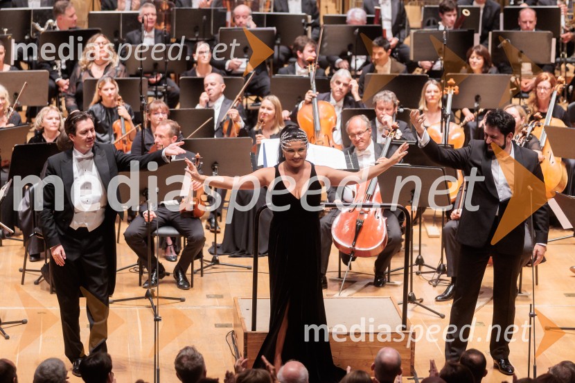  Denis Vlasenko, dirigent;  Anna Netrebko, sopranistka;  Jusif Ejvazov, tenorVečer Puccinijeve glasbe, Ljubljana Festival