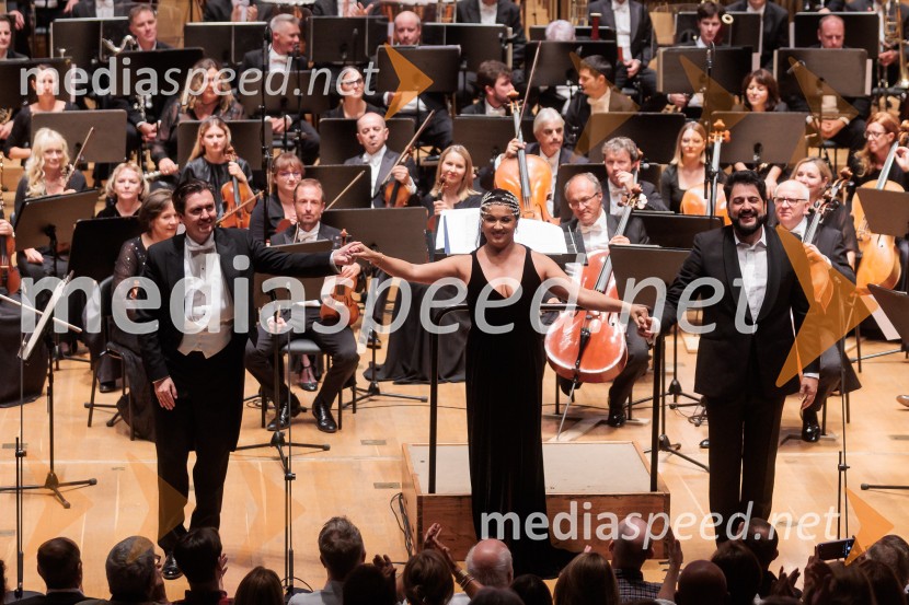  Denis Vlasenko, dirigent;  Anna Netrebko, sopranistka;  Jusif Ejvazov, tenorVečer Puccinijeve glasbe, Ljubljana Festival