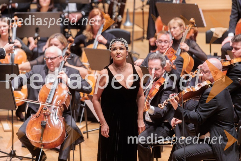  Anna Netrebko, sopranistkaVečer Puccinijeve glasbe, Ljubljana Festival