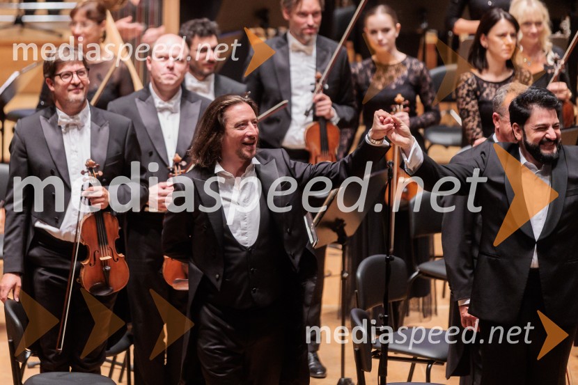  Jérôme Boutllier, operni pevec;  Jusif Ejvazov, tenorVečer Puccinijeve glasbe, Ljubljana Festival