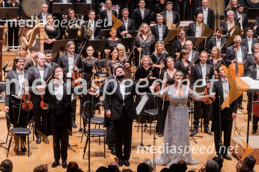  ... ;  Jusif Ejvazov, tenor;  Anna Netrebko, sopranistka;  Denis Vlasenko, dirigentVečer Puccinijeve glasbe, Ljubljana Festival