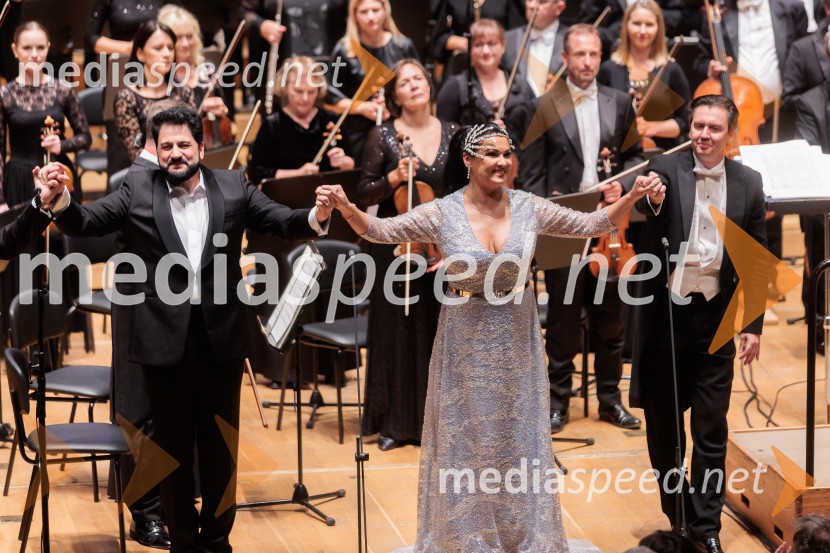  Jusif Ejvazov, tenor;  Anna Netrebko, sopranistka;  Denis Vlasenko, dirigentVečer Puccinijeve glasbe, Ljubljana Festival