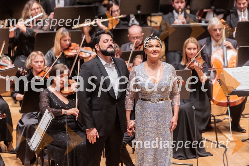  Jusif Ejvazov, tenor;  Anna Netrebko, sopranistkaVečer Puccinijeve glasbe, Ljubljana Festival