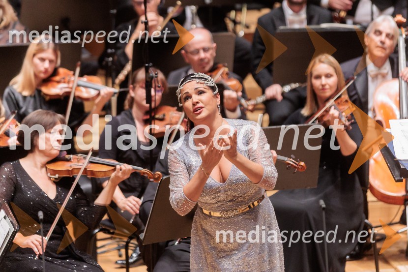  Anna Netrebko, sopranistkaVečer Puccinijeve glasbe, Ljubljana Festival
