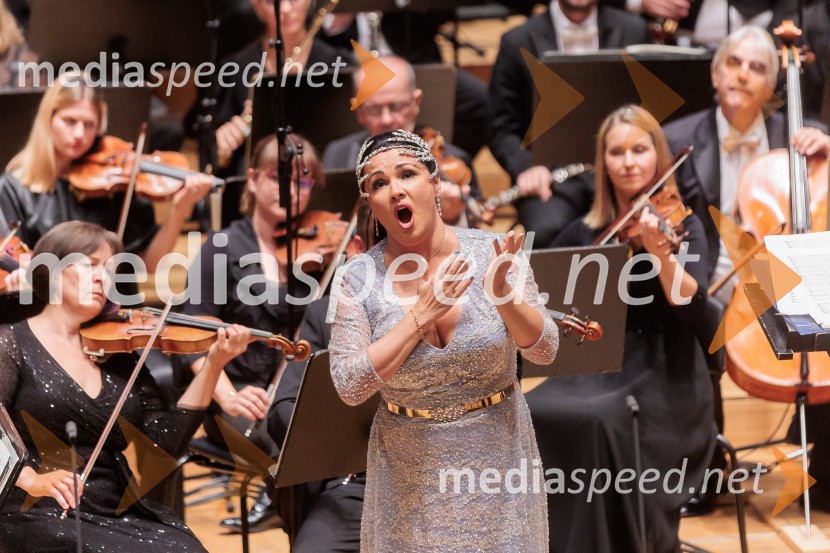  Anna Netrebko, sopranistkaVečer Puccinijeve glasbe, Ljubljana Festival