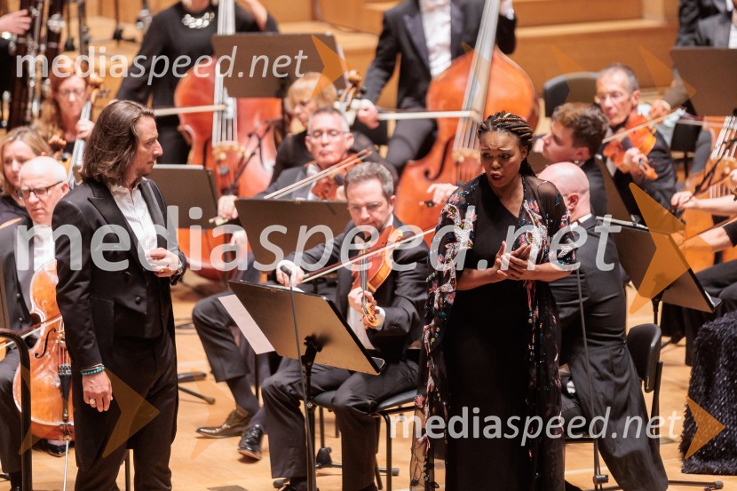  Jérôme Boutllier, operni pevec;  Pumeza Matshikiza, operna pevkaVečer Puccinijeve glasbe, Ljubljana Festival