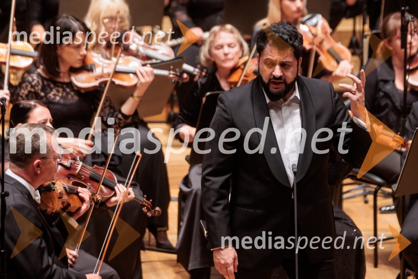  Jusif Ejvazov, tenorVečer Puccinijeve glasbe, Ljubljana Festival