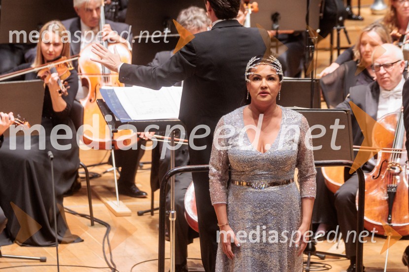  Anna Netrebko, sopranistkaVečer Puccinijeve glasbe, Ljubljana Festival