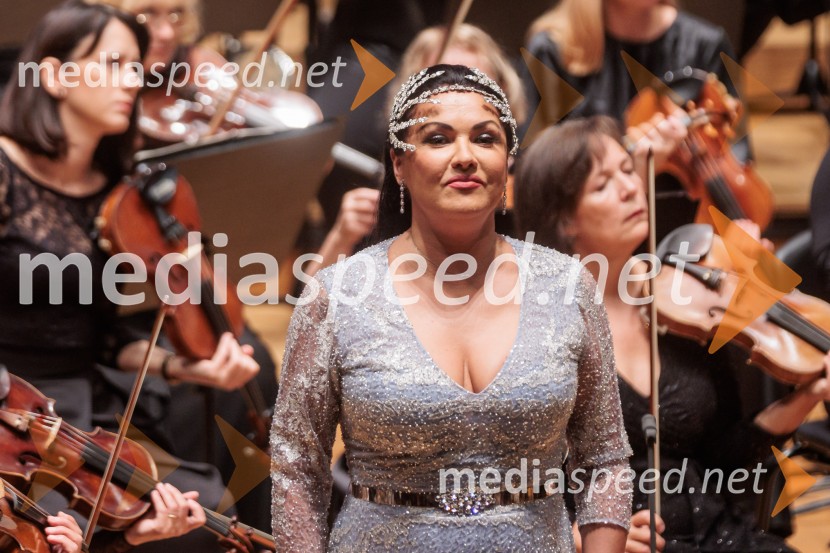  Anna Netrebko, sopranistkaVečer Puccinijeve glasbe, Ljubljana Festival