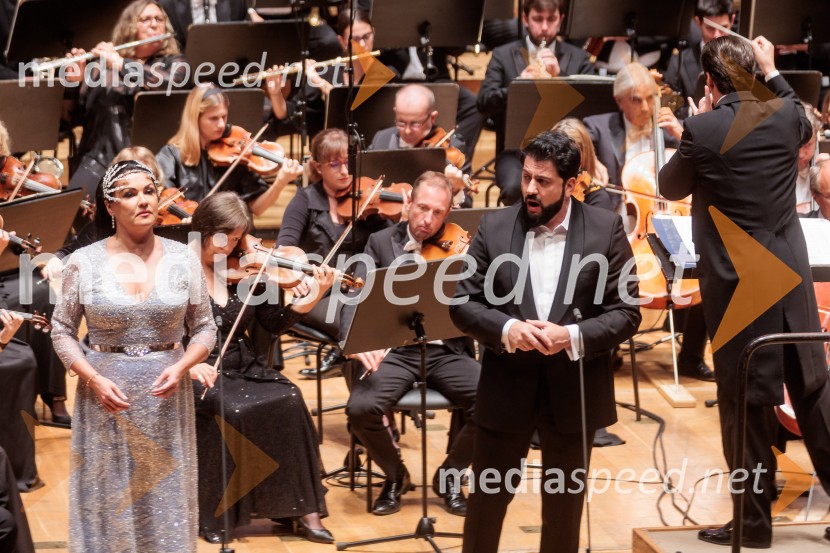  Anna Netrebko, sopranistka;  Jusif Ejvazov, tenorVečer Puccinijeve glasbe, Ljubljana Festival