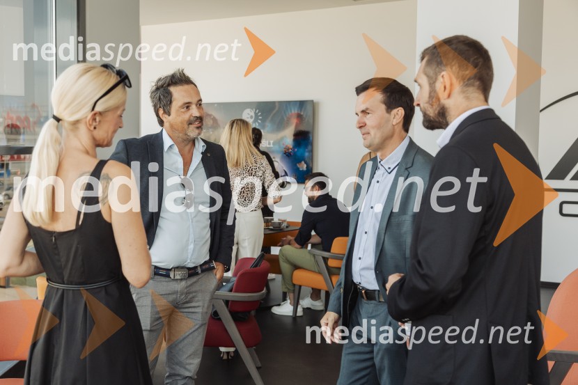 Ekskluzivna premiera šova Poroka na prvi pogled