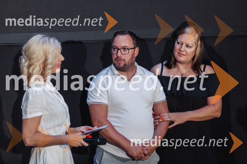  Suzana  Kozel, voditeljica, Jutro na Planetu;  Rudi Mlakar;  Marjetka VoglarEkskluzivna premiera šova Poroka na prvi pogled