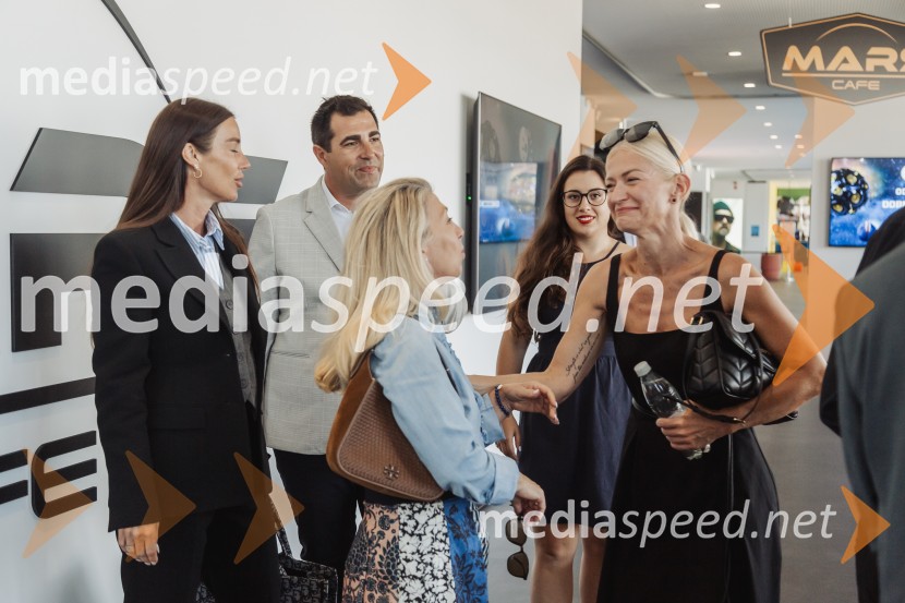 Ekskluzivna premiera šova Poroka na prvi pogled