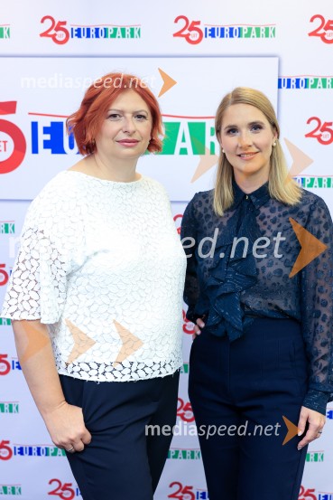  Simona Mandl, center managerka Europarka;  Vanja Bele Kovačič, vodja marketinga, EuroparkEuropark praznuje 25 let, novinarska konferenca