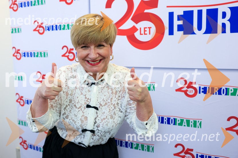  Petra Romih, marketing, EuroparkEuropark praznuje 25 let, novinarska konferenca