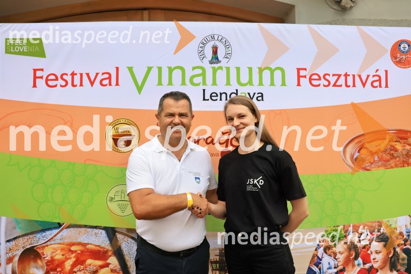  Janez Magyar, župan, Občina Lendava;  Nika Škof, predstavnica Javnega sklada Republike Slovenije za kulturne dejavnosti46. Lendavska trgatev 2025