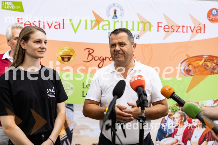  Nika Škof, predstavnica Javnega sklada Republike Slovenije za kulturne dejavnosti;  Janez Magyar, župan, Občina Lendava46. Lendavska trgatev 2025