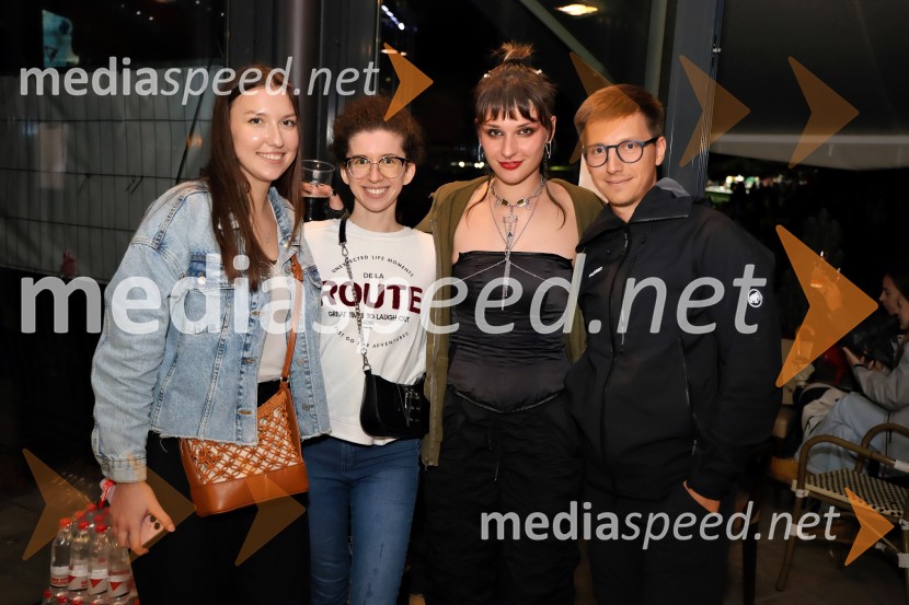  ... ;  ... ;  Katarina Samobor, vokal, skupina Tabu;  ... Radio City 30 let z velikim koncertom pod Pohorjem