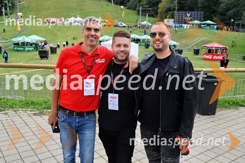  Bor Greiner, odgovorni urednik, Radio City;  ... ;  ... Radio City 30 let z velikim koncertom pod Pohorjem