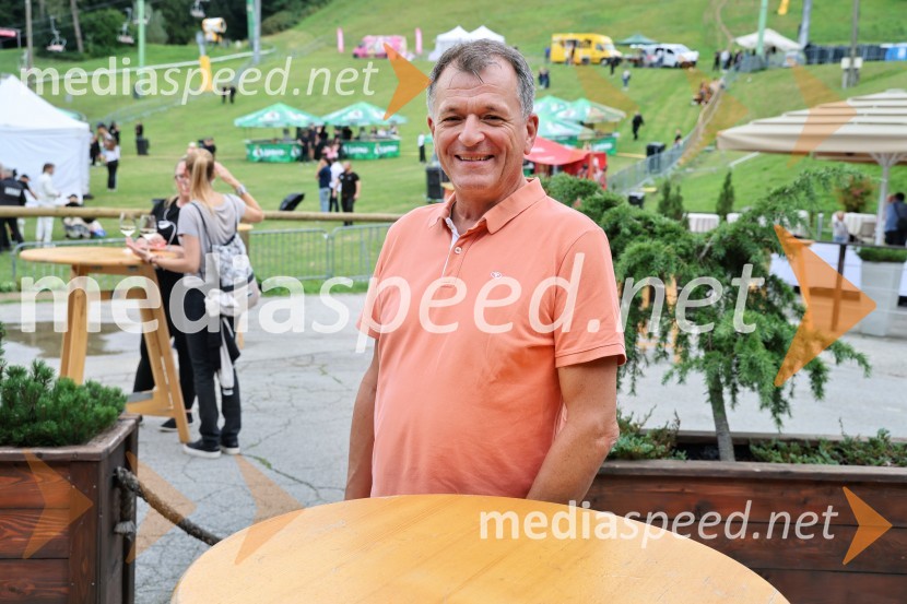  Gregor Jager, Farmadent d.o.o.Radio City 30 let z velikim koncertom pod Pohorjem