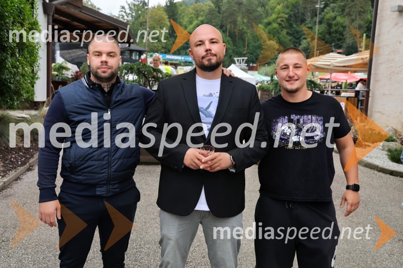  Antun Stašić, Zapadni kolodvor;  ... ;  ... Radio City 30 let z velikim koncertom pod Pohorjem