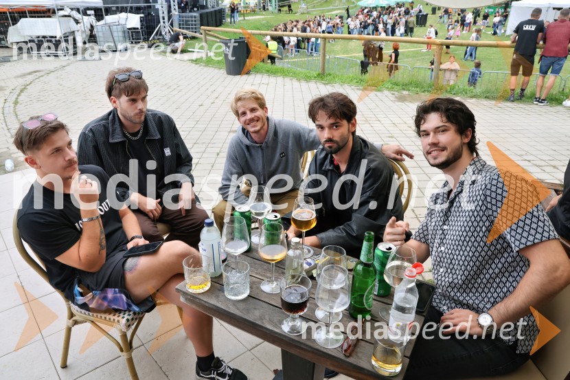  ... ;  Nace  Jordan, Joker Out;  Jure Maček,  Joker Out;  Jan  Peteh, Joker Out;  ... Radio City 30 let z velikim koncertom pod Pohorjem