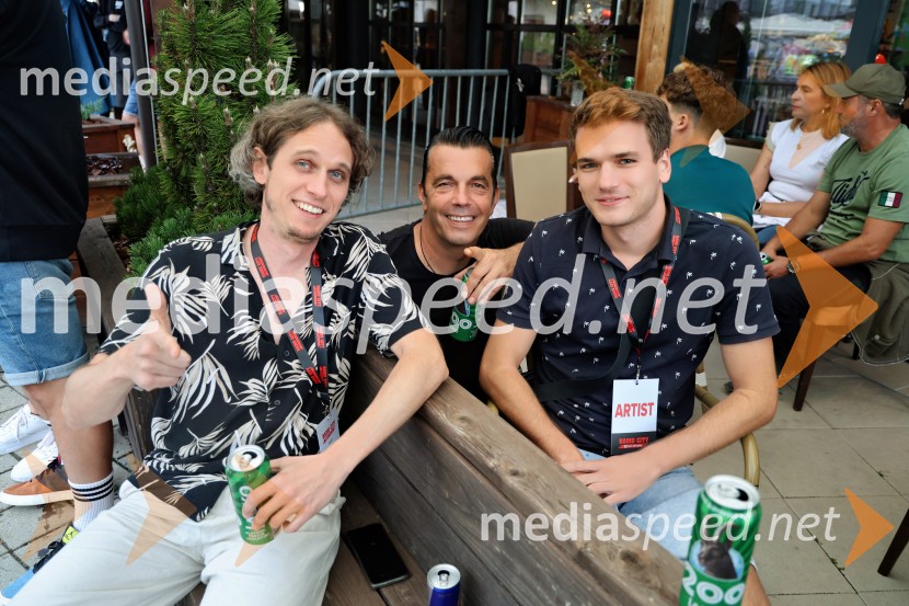  ... ;  Rok Ferengja, pevec, Rok'n band;  ... Radio City 30 let z velikim koncertom pod Pohorjem