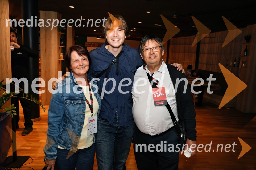  ... ;  Kris  Guštin, Joker Out;  ... Radio City 30 let z velikim koncertom pod Pohorjem