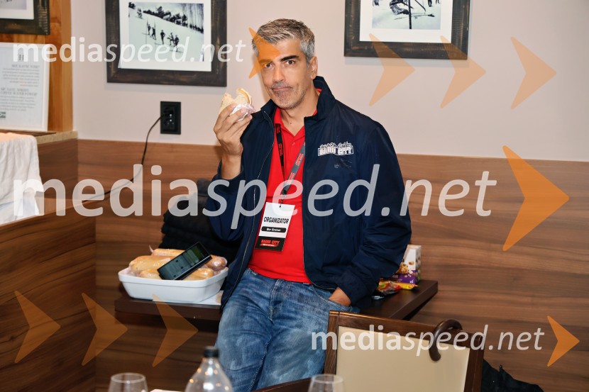  Bor Greiner, odgovorni urednik, Radio CityRadio City 30 let z velikim koncertom pod Pohorjem