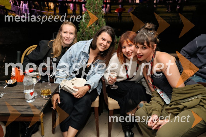  ... ;  ... ;  ... ;  Katarina Samobor, vokal, skupina TabuRadio City 30 let z velikim koncertom pod Pohorjem