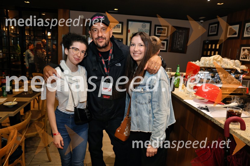  ... ;  Boštjan Čukur, raper, 6 Pack Čukur;  ... Radio City 30 let z velikim koncertom pod Pohorjem