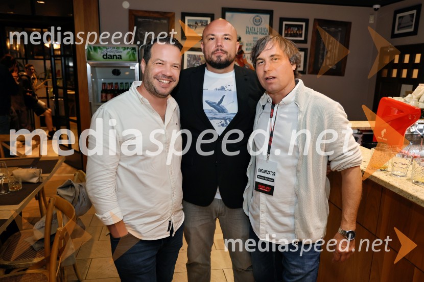  Vasilis Georgopulos, vodja Radio City;  ... ;  ... Radio City 30 let z velikim koncertom pod Pohorjem