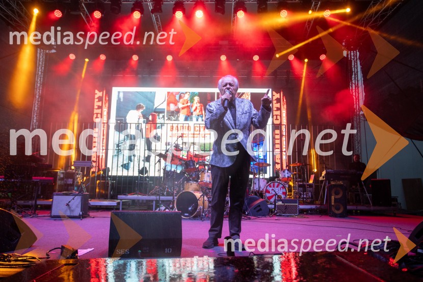  Alfi Nipič, pevecRadio City 30 let z velikim koncertom pod Pohorjem