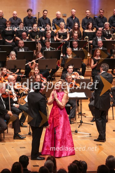  Jonathan Tetelman, operni pevec;  Sondra Radvanovsky, operna pevkaOpera Tosca Giacoma Puccinija, Ljubljana Festival