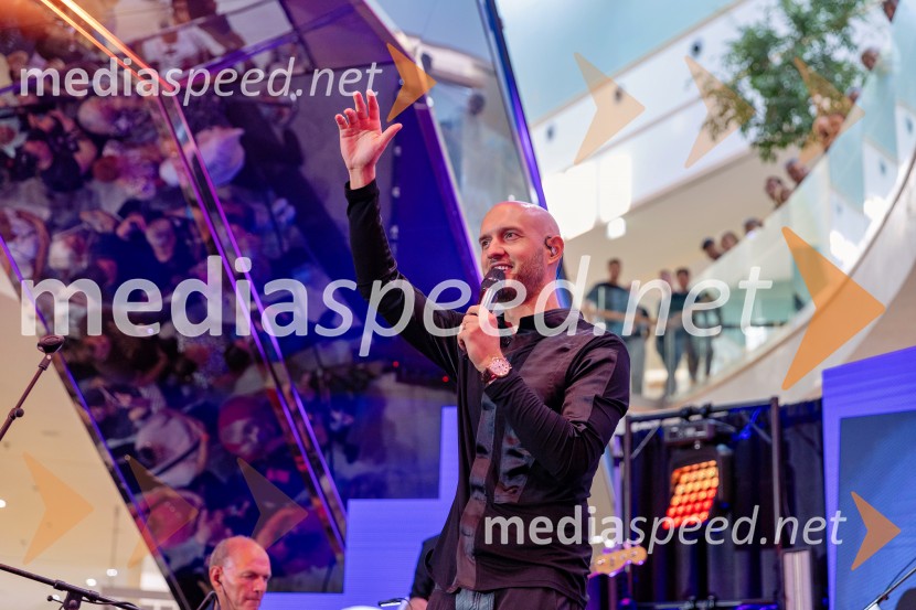  Marko Škugor, glasbenikMarko Škugor na praznovanju 25-letnice Europarka