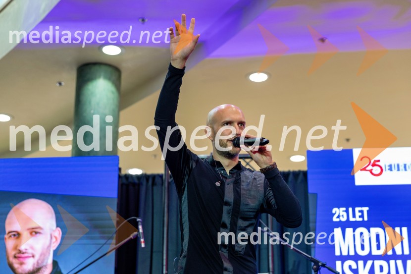  Marko Škugor, glasbenikMarko Škugor na praznovanju 25-letnice Europarka