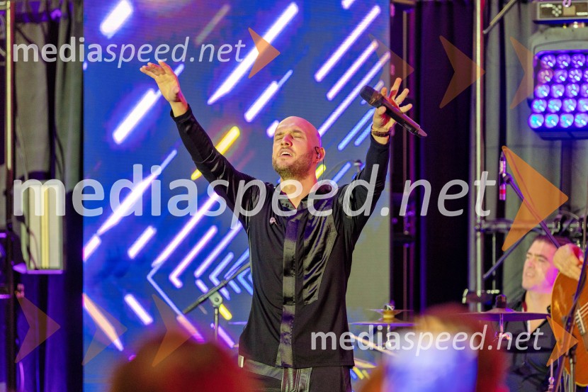  Marko Škugor, glasbenikMarko Škugor na praznovanju 25-letnice Europarka