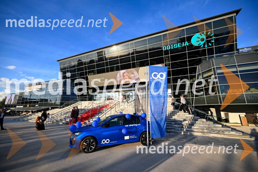 Miss Universe Slovenije 2025 je Hana Klaut