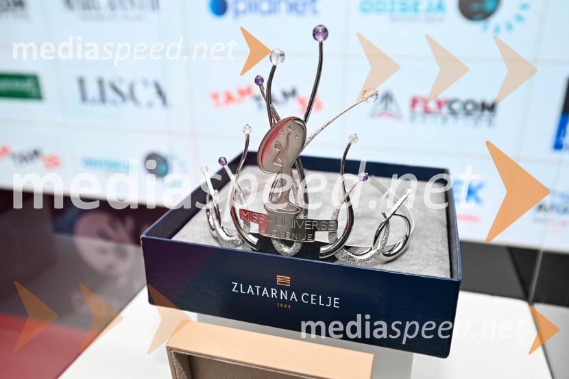 Miss Universe Slovenije 2025 je Hana Klaut