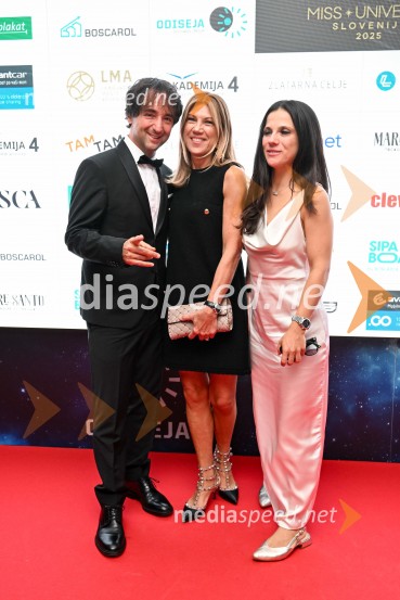  Tomaž Kavčič, kuharski mojster, Pri Lojzetu, Zemono, podpredsednik BASS;  Flavia  Furios Kavčič, Dvorec Zemono;  Sara Kavčič, Gostilna Pri LojzetuMiss Universe Slovenije 2025 je Hana Klaut