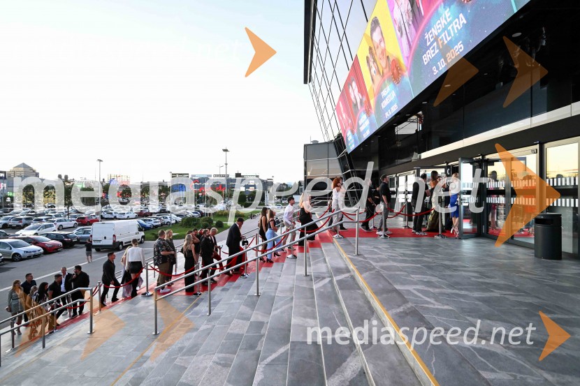 Miss Universe Slovenije 2025 je Hana Klaut