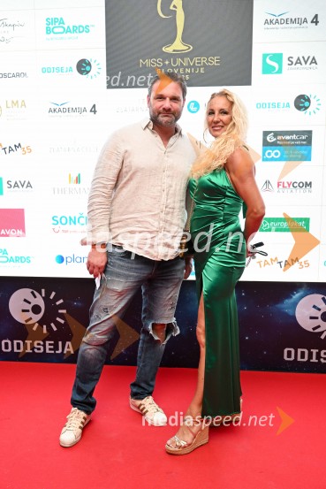 Miss Universe Slovenije 2025 je Hana Klaut