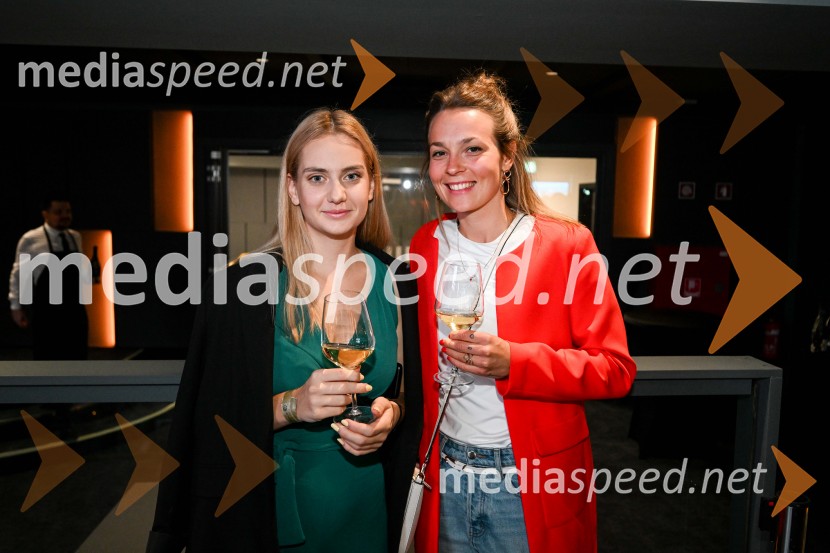 Miss Universe Slovenije 2025 je Hana Klaut