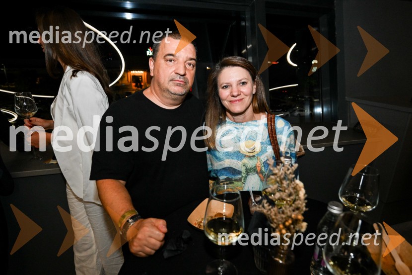 Miss Universe Slovenije 2025 je Hana Klaut