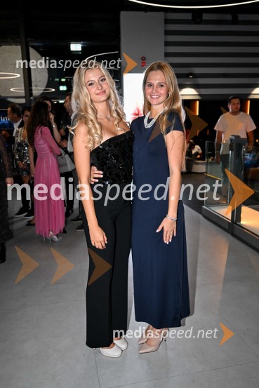 Miss Universe Slovenije 2025 je Hana Klaut