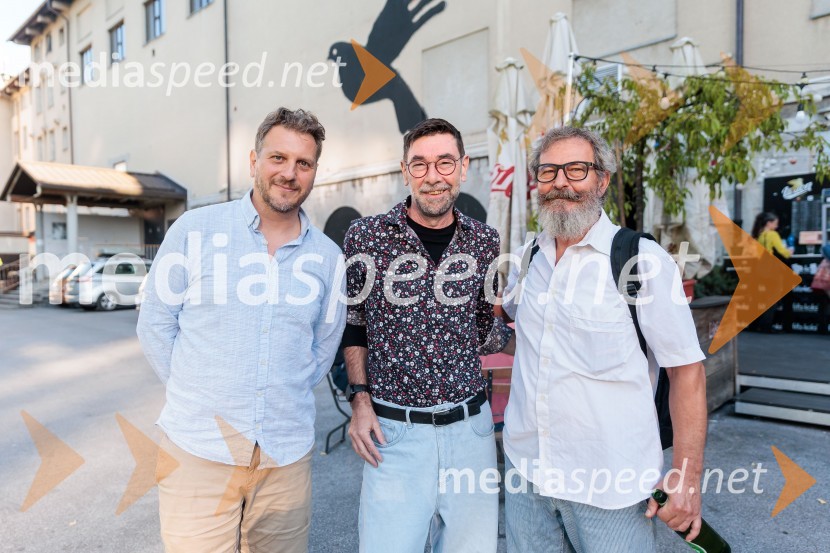  Marko Bratuš, umetniški vodja Slovenskega mladinskega gledališča;  Matjaž Pograjc, režiser;  Željko Hrs, igralecSlovensko mladinsko gledališče, predstavitev jubilejne 70. sezone