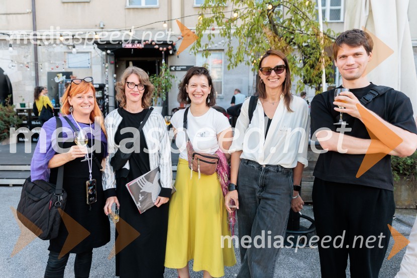  ... ;  Urška Brodar, dramaturginja, Slovensko mladinsko gledališče;  ... ;  ... ;  ... Slovensko mladinsko gledališče, predstavitev jubilejne 70. sezone
